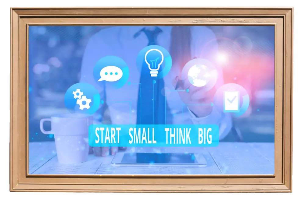 בחירה דיגטלית עם הכיתוב start small think big